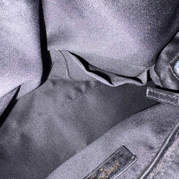 Yves Saint Laurent (YSL) Muse bag with COA - Picture 13 of 16